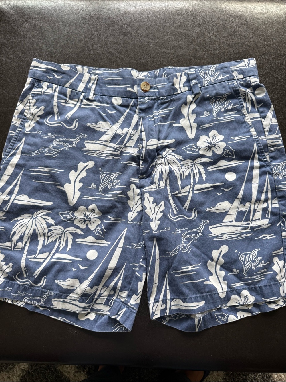 Vineyard Vines Navy and White Sailboat Print Shorts